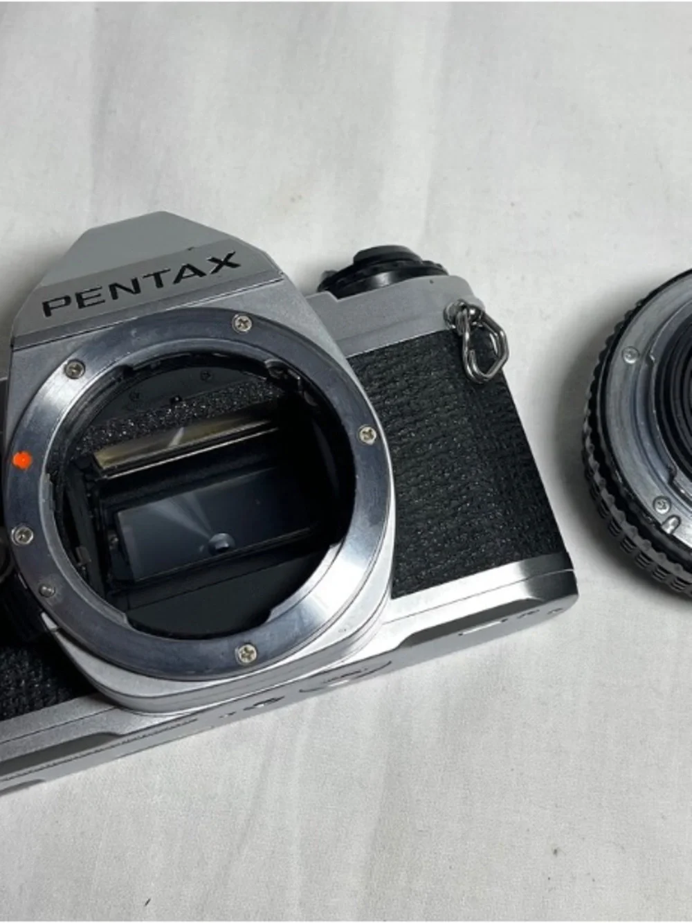 Pentax MG /W Pentax-M 50mm vintage slr for 35mm film